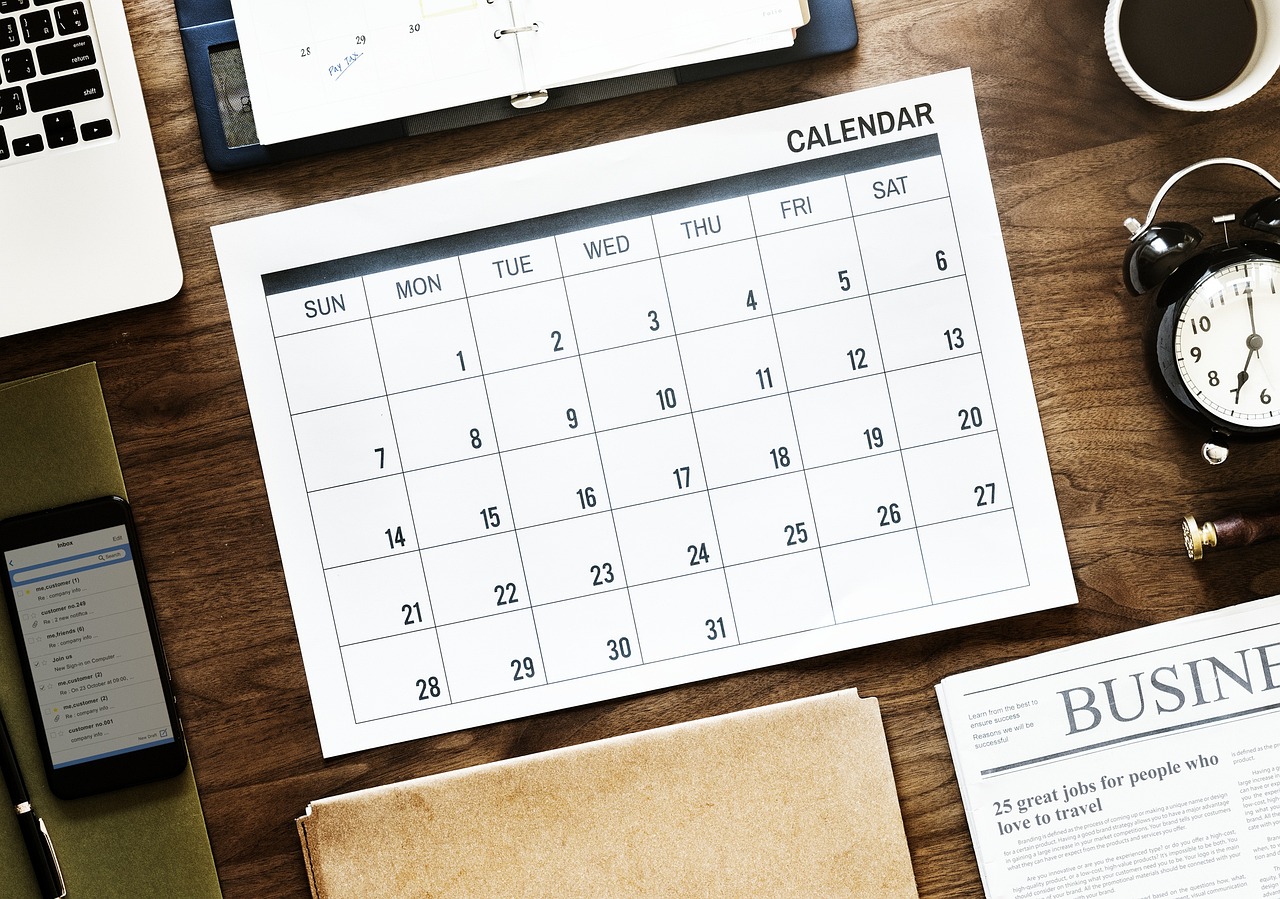 2024新奥正版资料最精准免费大全,如何科学决定实施何种计划2.0的最佳策略