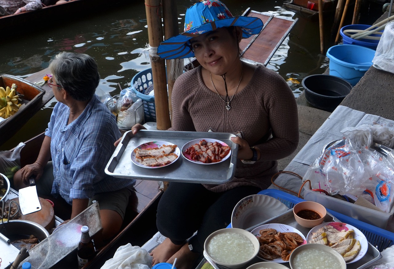 新澳天天开奖免费资料大全最新,李子柒如何将中国传统文化以美食和生活方式传播到世界