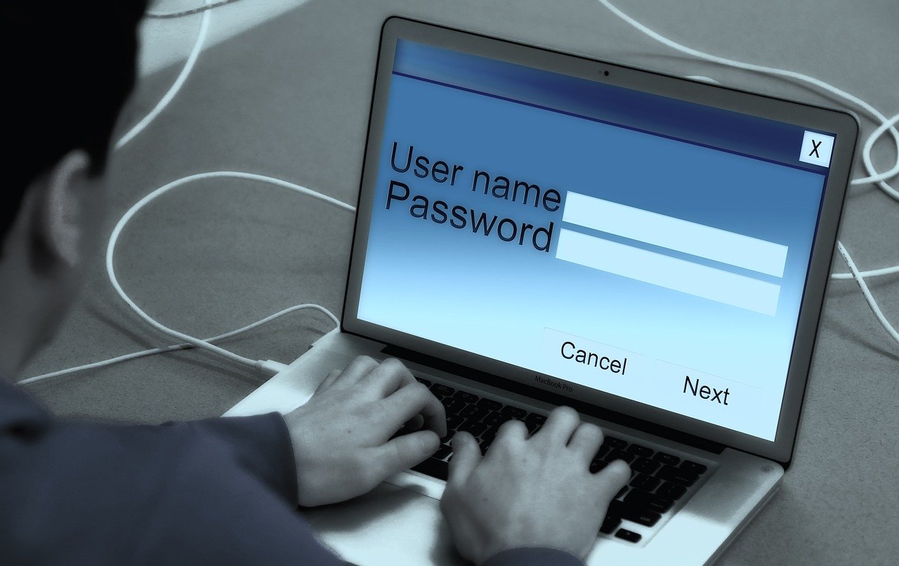 7777788888精准管家婆免费784123，数据分析深度解读_家庭自制版CC10.99.34